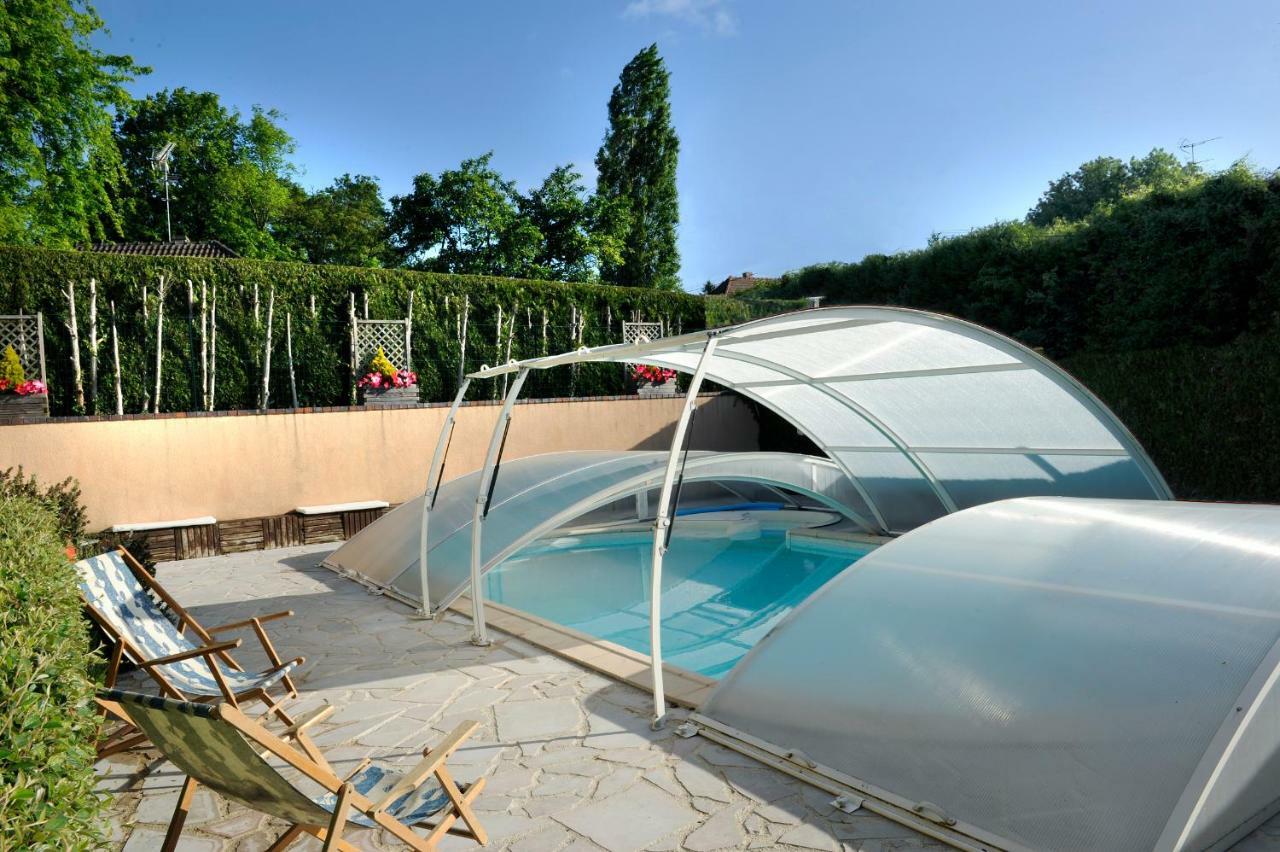 La Chambre D'amis LA COSTIGNIERES Montgueux Exterior foto